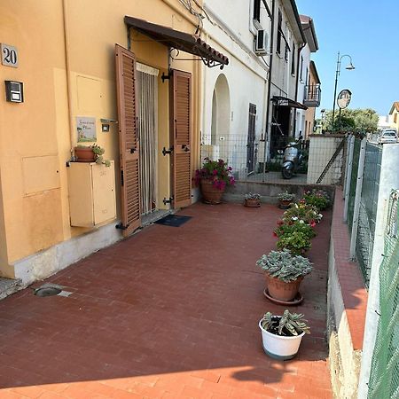 شقة La Casa Di Nonna Ottorina فينتورينا تيرمي المظهر الخارجي الصورة