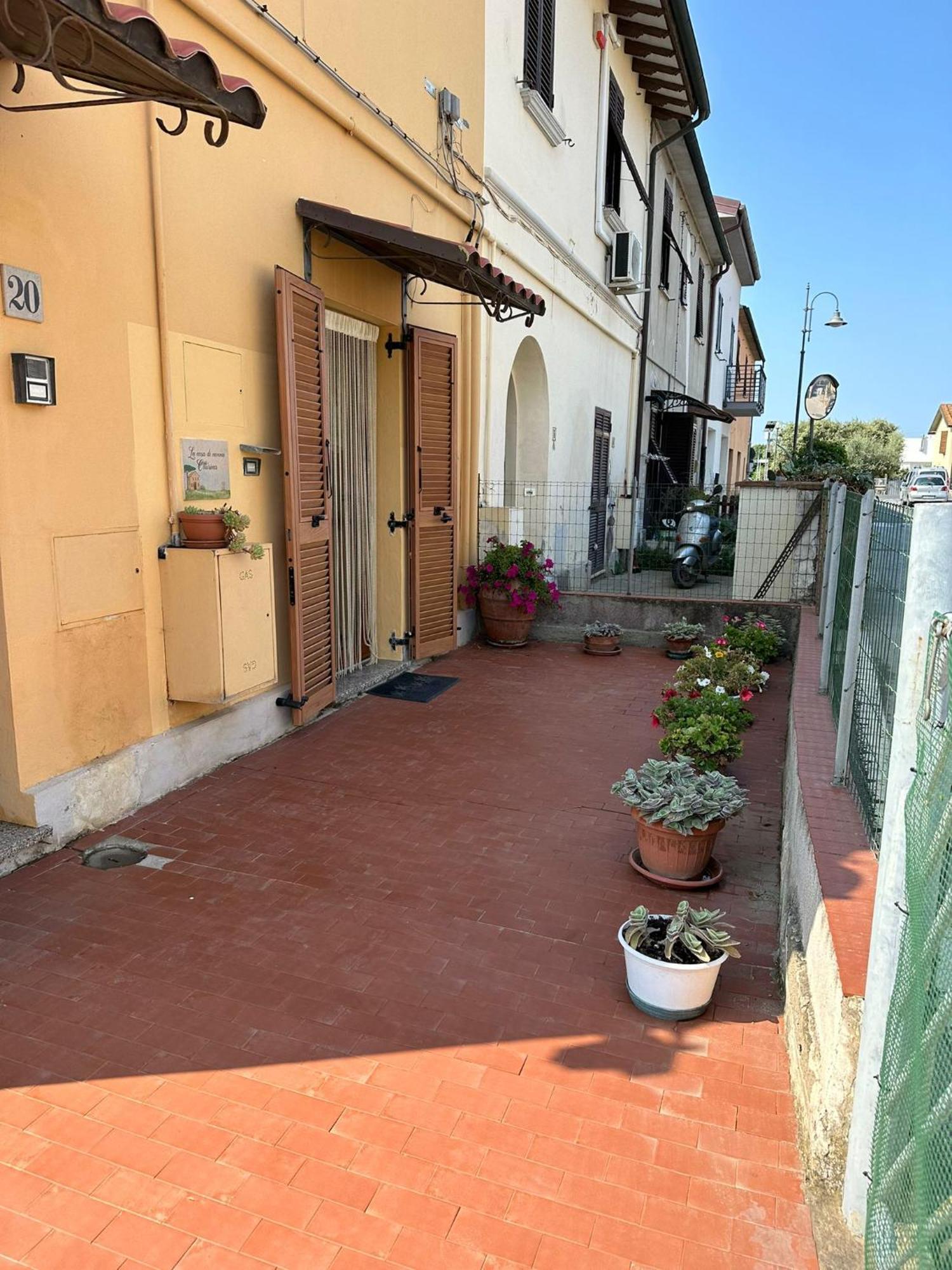 شقة La Casa Di Nonna Ottorina فينتورينا تيرمي المظهر الخارجي الصورة